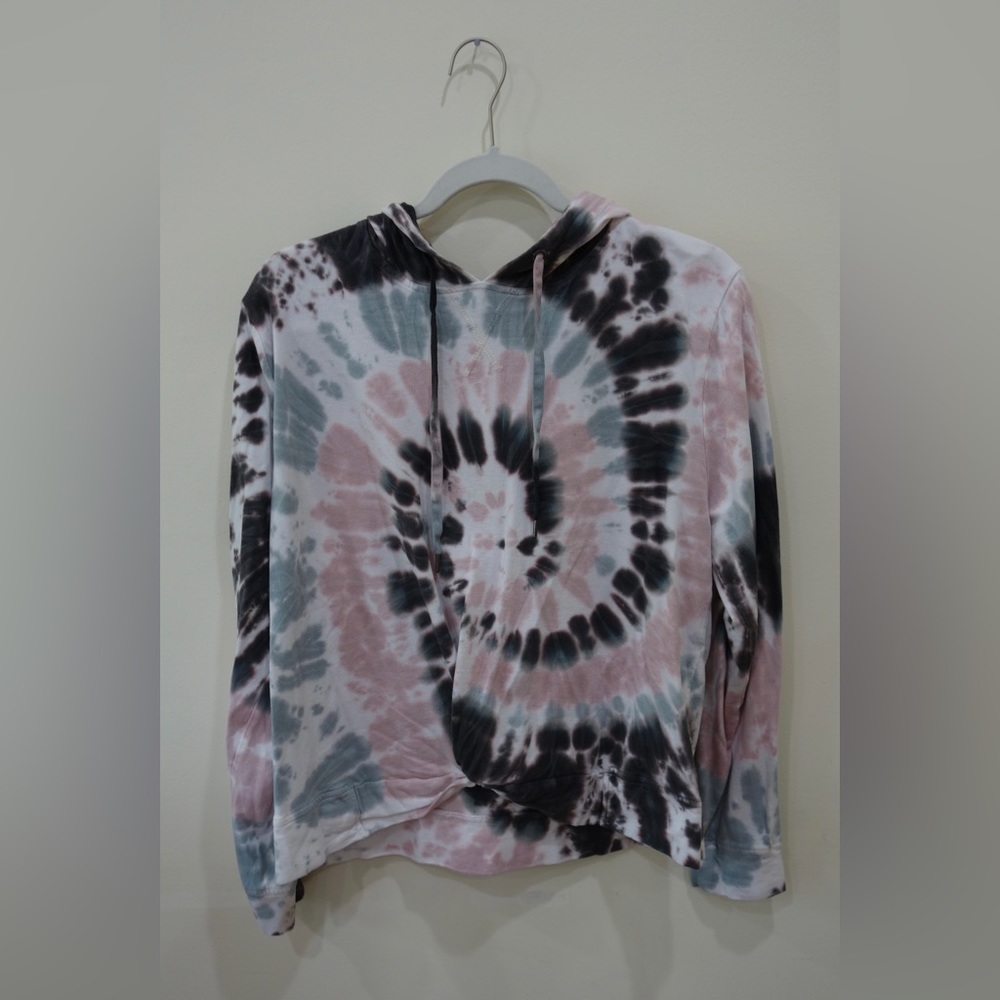 C&C California Tie-Dye Pullover Hoodie with Twist Front - Large